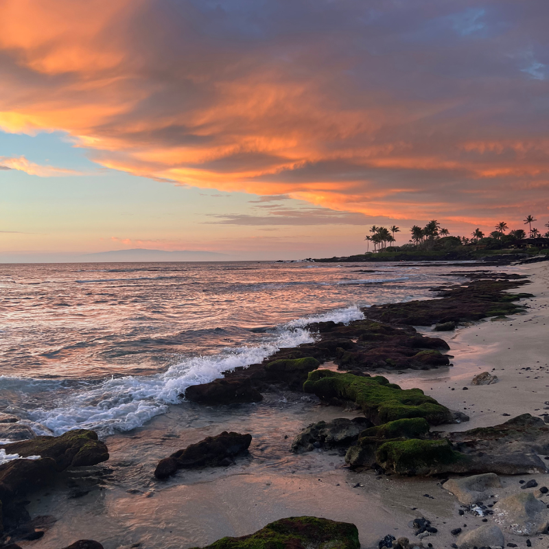 Hawaiian sunset on the beach
